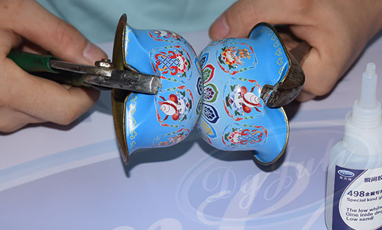 金属粘接