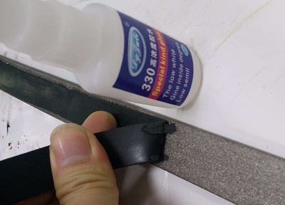 橡胶和铁用什么胶水粘接牢固？用这款高浓度瞬间胶水试试