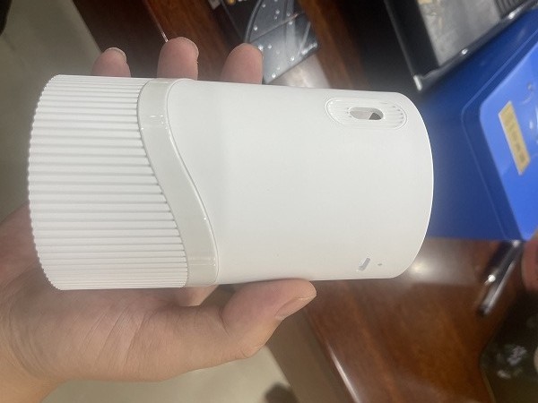 瞬间胶水粘接车载加湿器效果